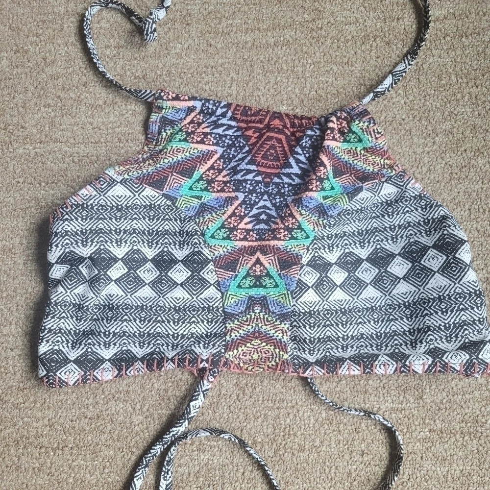 NWOT No Boundaries Women's Tribal Aztec Print Halter Swim Top Size Large (11-13)